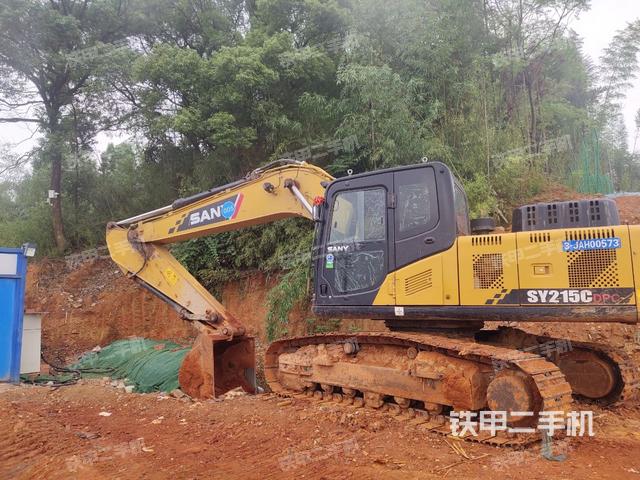 三一重工SY205C挖掘机