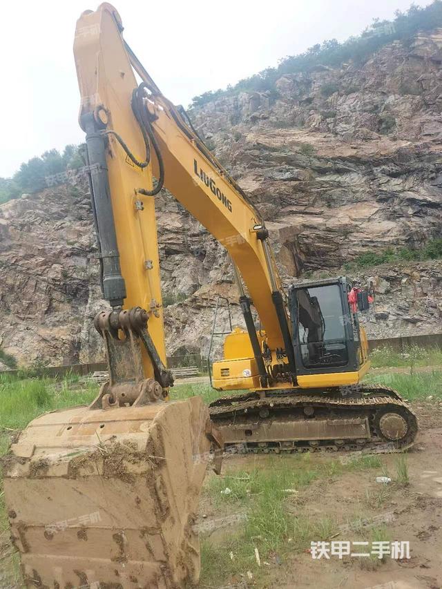 柳工CLG920E挖掘机