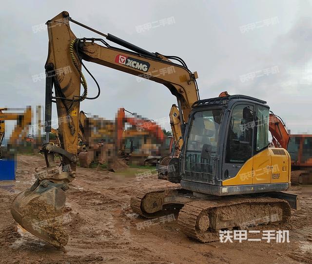徐工XE85CA挖掘机