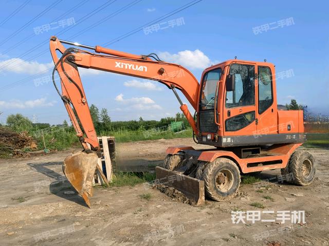 新源XY75W-8挖掘机