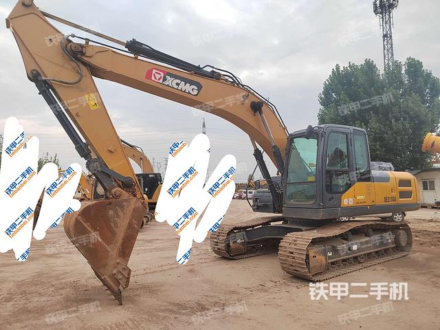徐工XE200DA挖掘机
