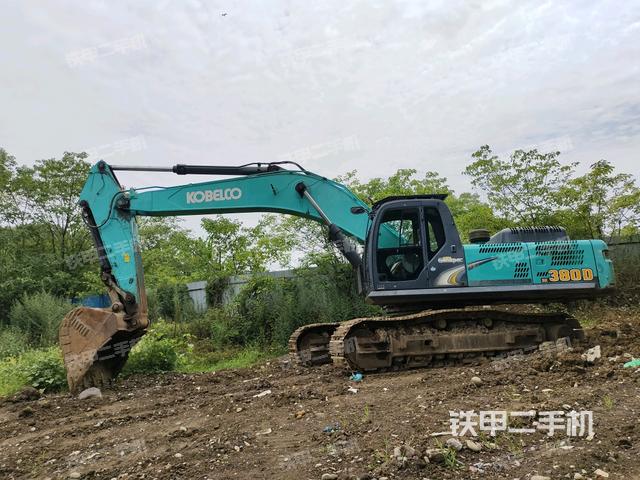 神钢SK380D-8挖掘机