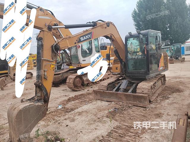三一重工SY75C挖掘机