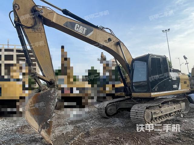 卡特彼勒320D2液压挖掘机