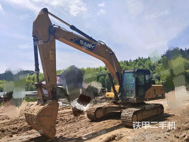 三一重工SY215C挖掘机