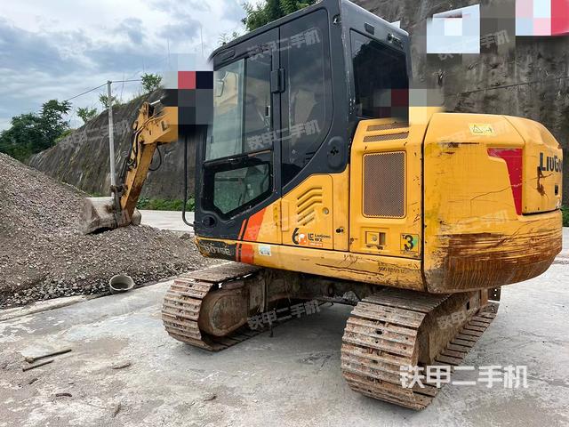 柳工CLG9075E挖掘机