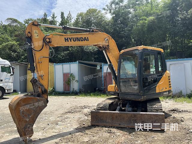 现代R75BVS挖掘机