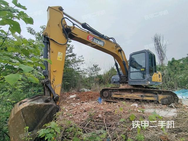 徐工XE135D挖掘机