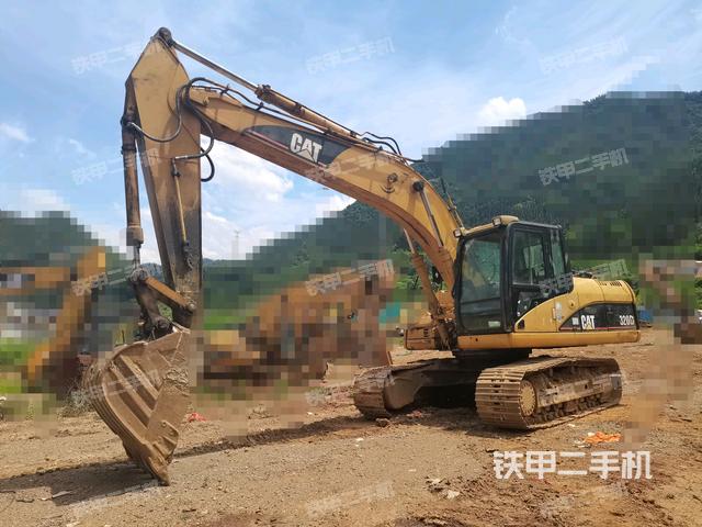 卡特彼勒320D液压挖掘机