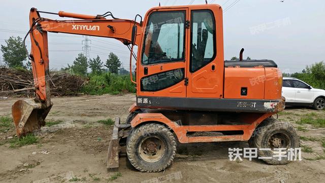 新源XY75W-8挖掘机