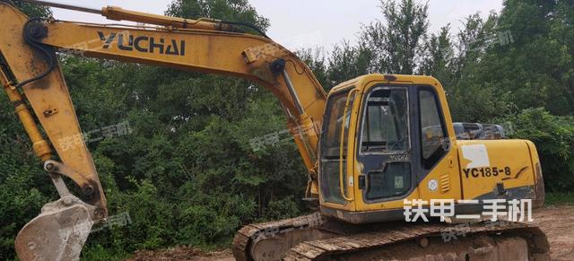 玉柴YC135-8挖掘机