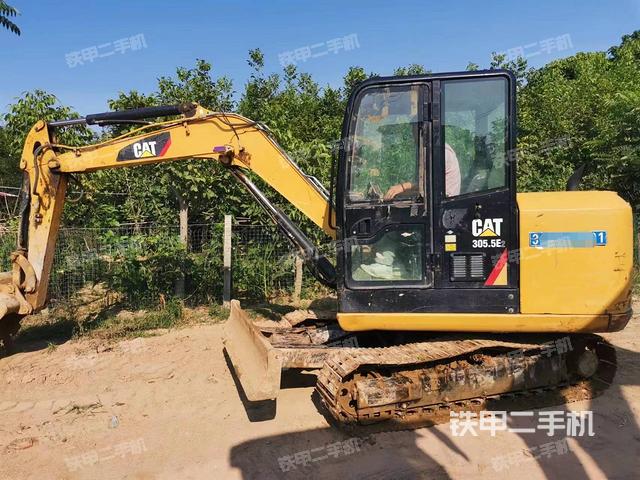 卡特彼勒CAT®305.5E2 小型液压挖掘机