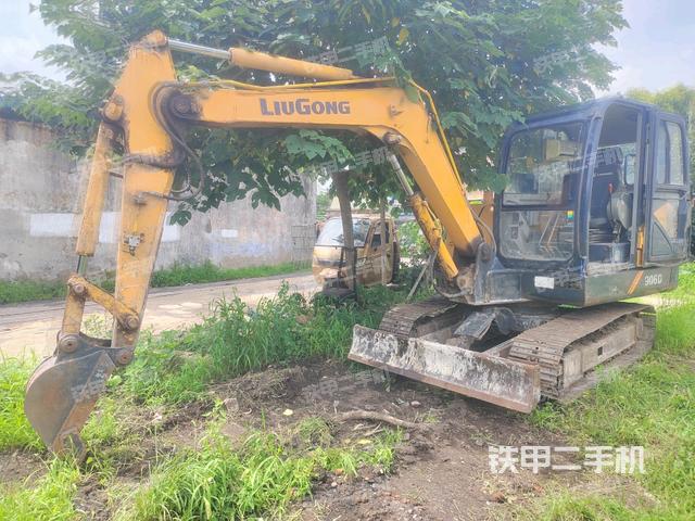 柳工CLG906D挖掘机