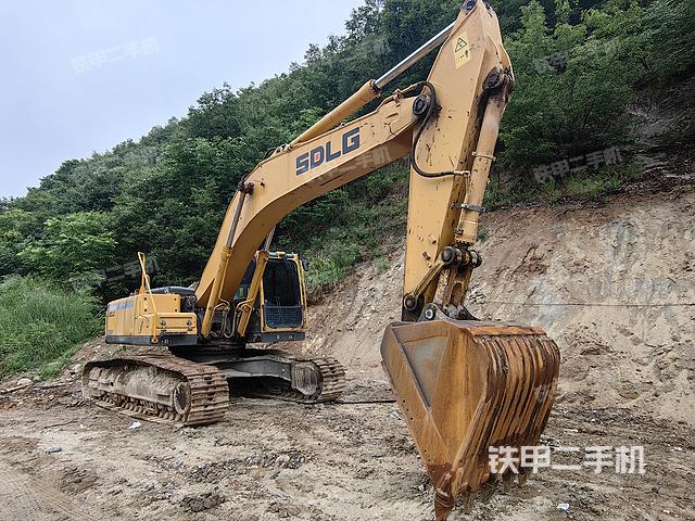山东临工E6300F挖掘机