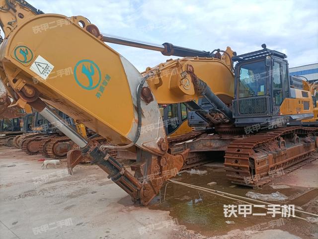 徐工XE550DK挖掘机