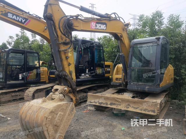 徐工XE75DA挖掘机