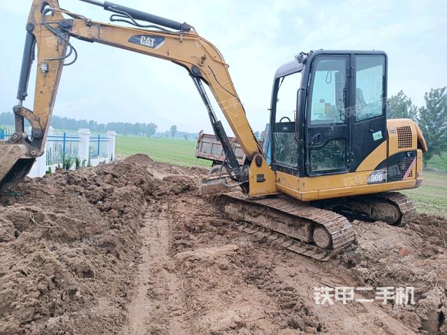 卡特彼勒CAT®306 小型液压挖掘机