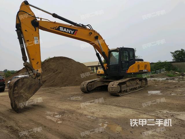 三一重工SY235C挖掘机