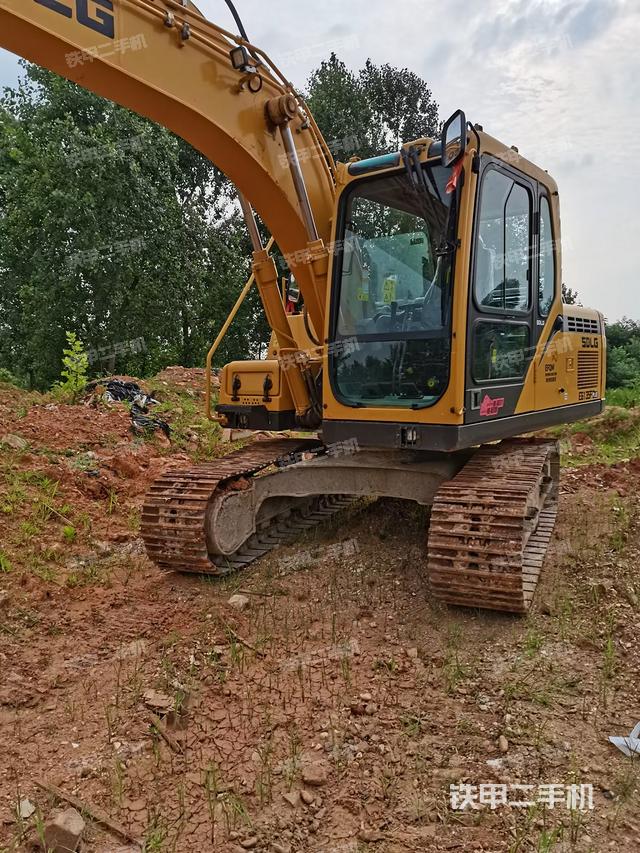 山东临工E6135FS挖掘机