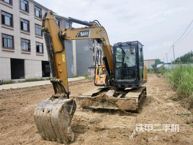 三一重工SY75C挖掘机