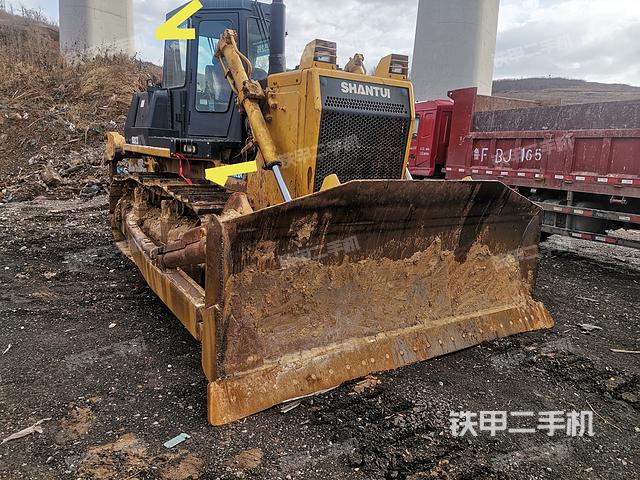山推SD23推土机