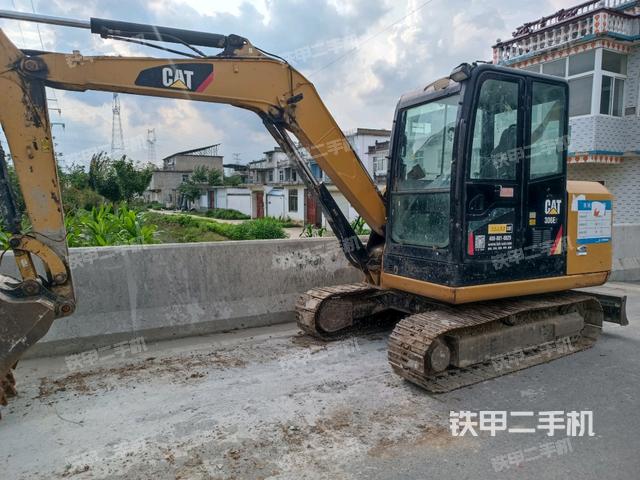 卡特彼勒306E2小型液压挖掘机