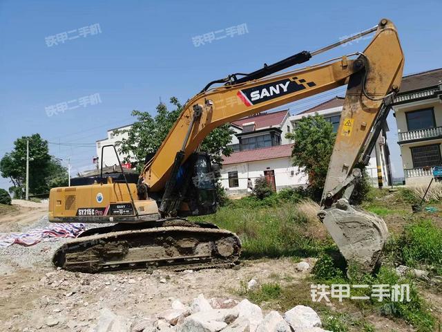 三一重工SY200C挖掘机