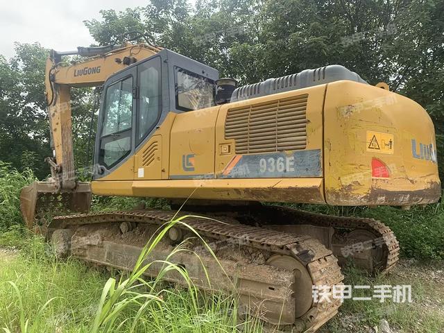 柳工CLG933E挖掘机