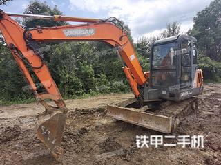 斗山DH55G-CN10挖掘机实拍图片