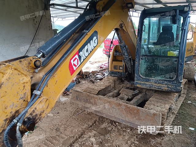 徐工XE75DA挖掘机