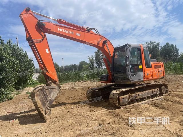 日立ZX120挖掘机
