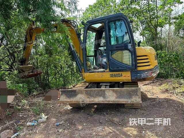 徐工XE60DA挖掘机