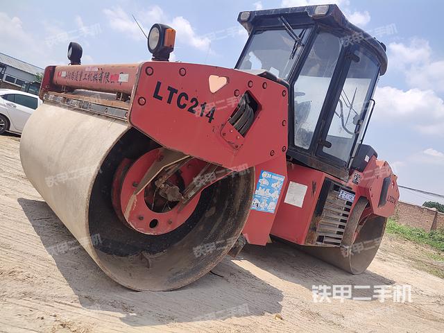 洛阳路通LTC214全液压压路机