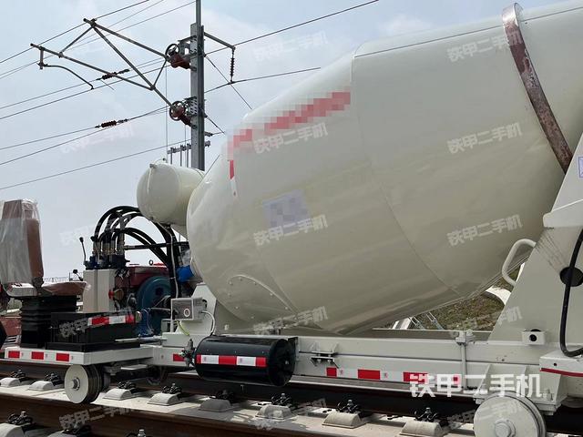 大运DYQ5161GJBD5AB搅拌运输车