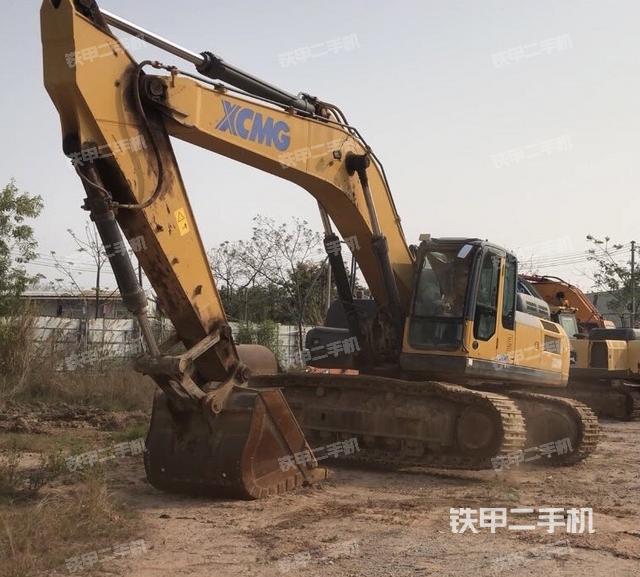 徐工XE370D挖掘机