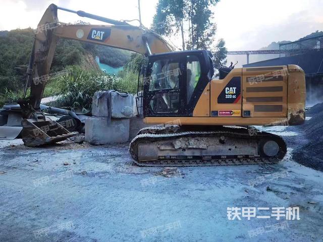 卡特彼勒320GC挖掘机