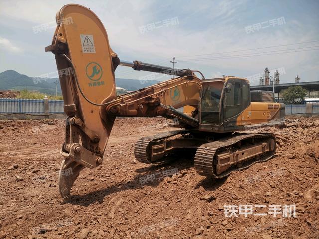 现代R485LVS挖掘机