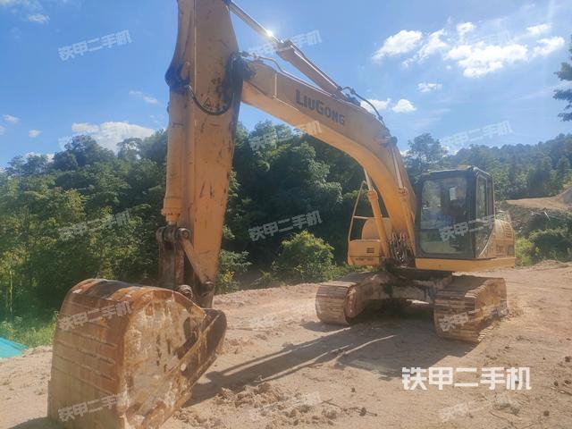 柳工CLG920D挖掘机