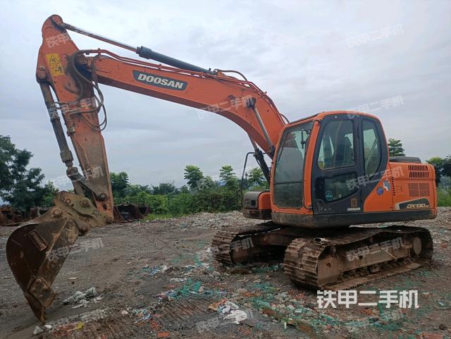 斗山DX130-9CN挖掘机
