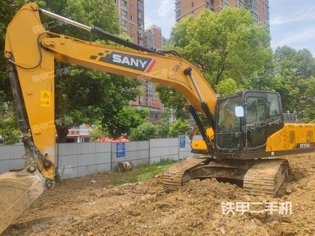 三一重工SY205C挖掘机