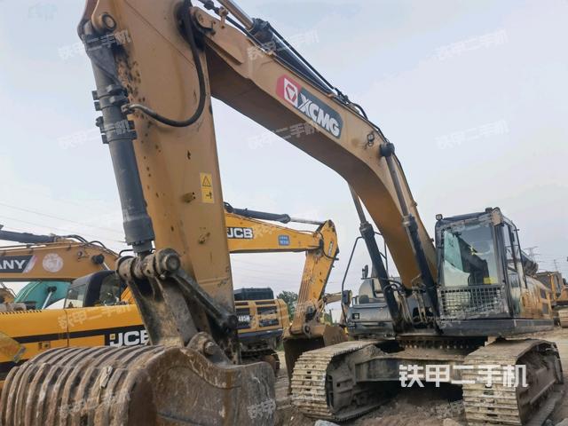 徐工XE370D挖掘机