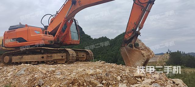 斗山DH220LC-9E挖掘机