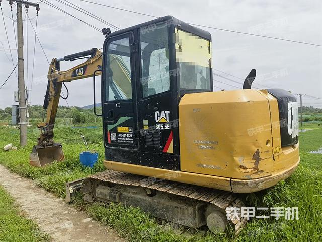 卡特彼勒CAT®305.5E2 小型液压挖掘机