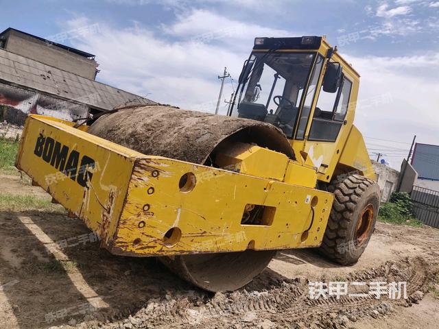 宝马格BW225D-3压路机