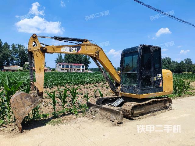 卡特彼勒CAT®305.5E2 小型液压挖掘机