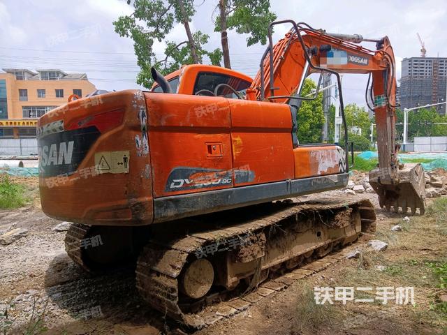 斗山DX150-9C挖掘机