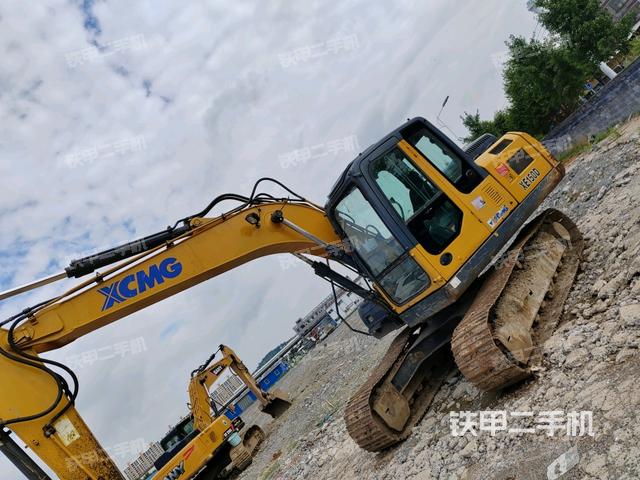 徐工XE135D挖掘机