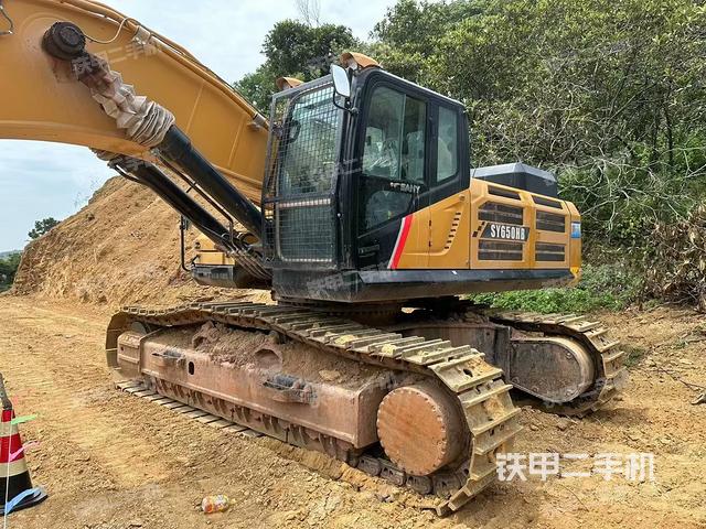 三一重工SY550H挖掘机