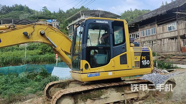 小松PC130-8M0挖掘机