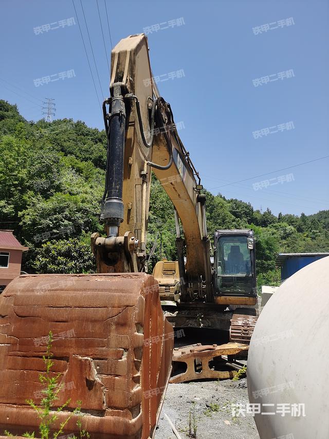卡特彼勒324D挖掘机